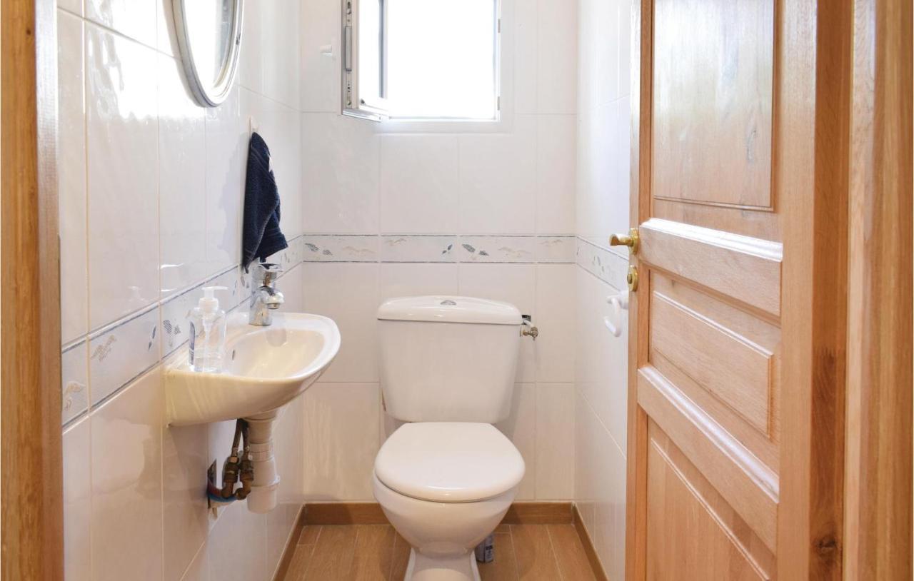 Cozy Home In Lestre With Wifi Quineville Ngoại thất bức ảnh